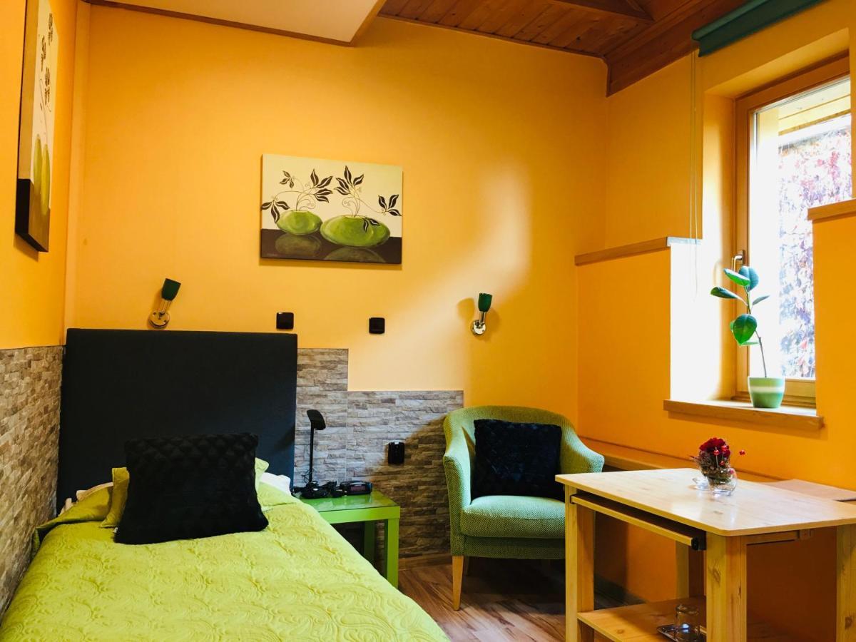 Penzion Hradby Prešov Exterior foto