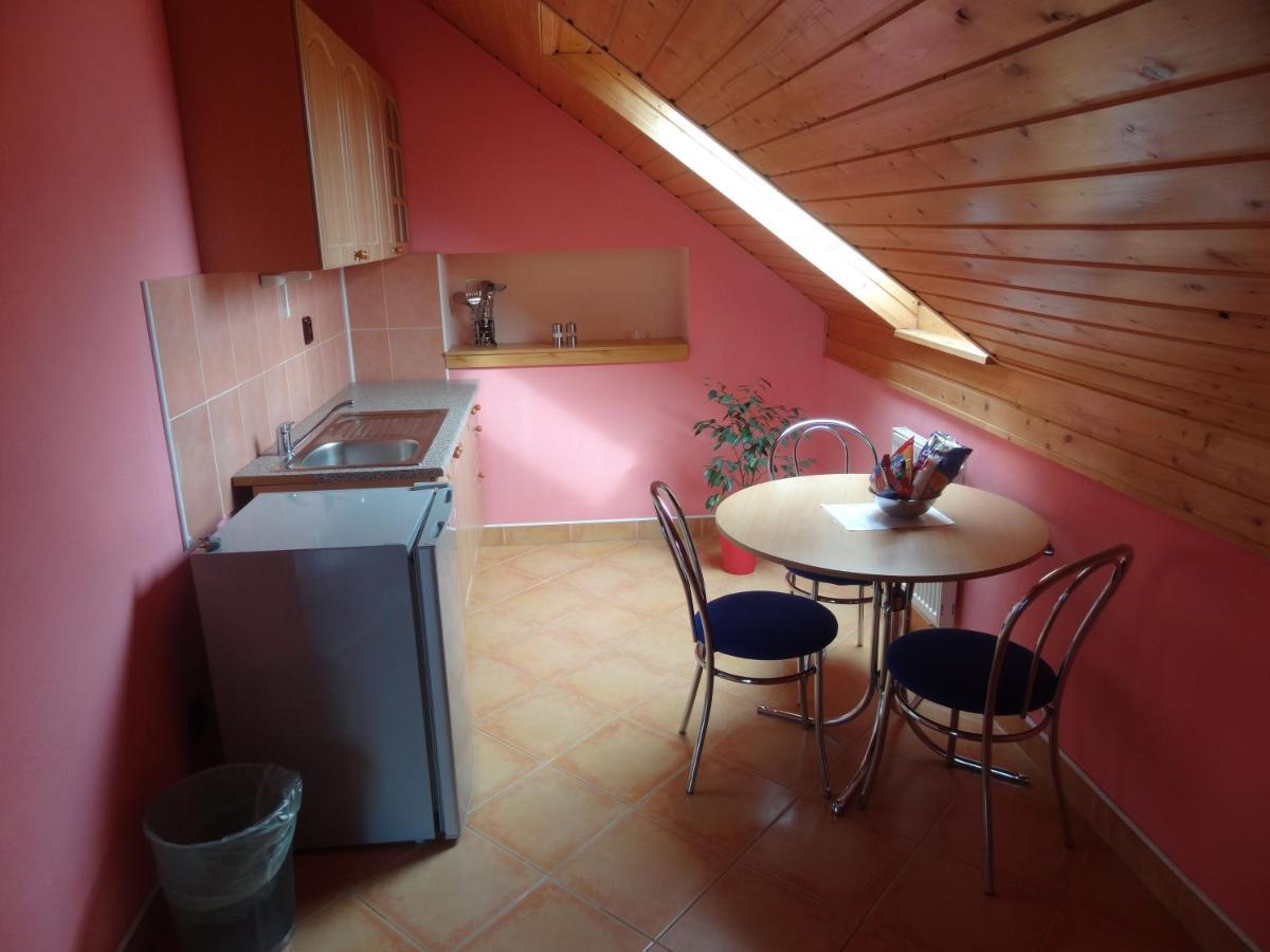 Penzion Hradby Prešov Exterior foto